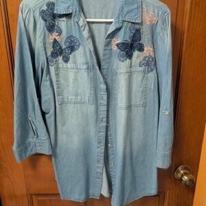 Womens Denim shirt, size Large